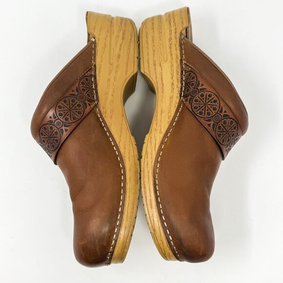 Dansko Saundra Brown Leather Embossed Clogs Mules Women's 42 Scandinavian Style - Picture 7 of 12
